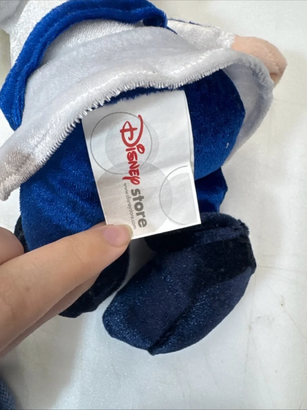Disney's Seven Dwarfs, "Bashful" Blue & White 9" Beanie/Plush - Picture 4 of 5